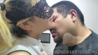 Би ашиглаж рико миний ажлын хувцас