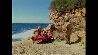 .com 4752627 helen duval 3 merched alwad gwasanaeth