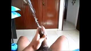 Кончает карата петух