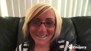 Candy Jones Võimaldab Must Mees Cum Sees Tema Tuss