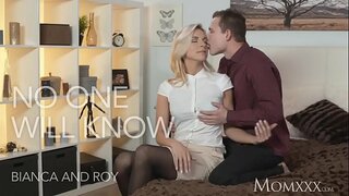 ���ුදු හම කාර්යාලය ලොක්කා සතුටු ඇය රැවැට්ටුවා, මත සැමියා සමග කාර්යාලය ජේ.