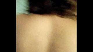 Hennes man slår honom och mig att titta på min