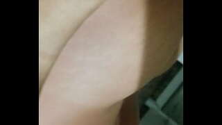 Ман дӯст трахать модари худ