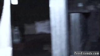 ���ယ်ကျော်သက်အံ့အားဖြင့်ဆရာ Aspen Romanoff နှင့်မော်နိမိတ်နှင့်ရေပ်ာအိမ် handjob ကူညီ