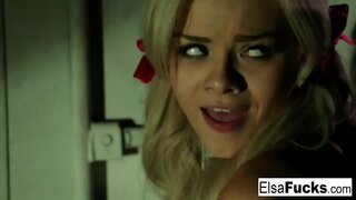 Белокурая красотка алат сокку