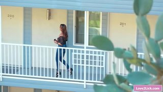 Hipangamom kai tona teen moe wahine hipanga i te cunt huruhuru