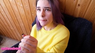 PELACUR KECIL INGIN MENGHISAP PENISMU