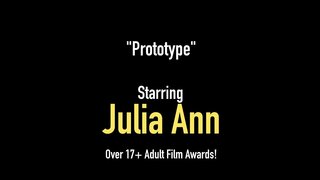 Doktor Dick Balekok Julia Ann &amp;amp; Jessica Jaymes cucc, a mindenttudó szájukat egy kemény kakas, fejni, a meleg szájukat, hogy a finom cum! Teljes Video &amp;amp; Julia Live @ JuliaAnnLive.com!