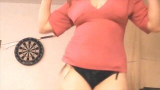 Плес у својим Секси Шелковистых трусиках