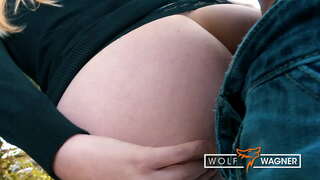 Prudent kap lady CLAUDIA chanday l montre l &#039;anndan l&#039; bouzen ak ale tout wout la nan piblik la (PLEN SÈN)! ▁▃▅▆ WOLF WAGNER DAT ▆▅▃▁ wolfwagner.dat