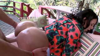 BANGBROS-အစုအဖြူရောင်မိန်းကလေးများနှင့်အတူ PHAT Asses အပါအဝင်အော်တေလာ၊Anikka Albrite၊အက်ရှလေမီးလောင်နှင့်အခြားသူများ